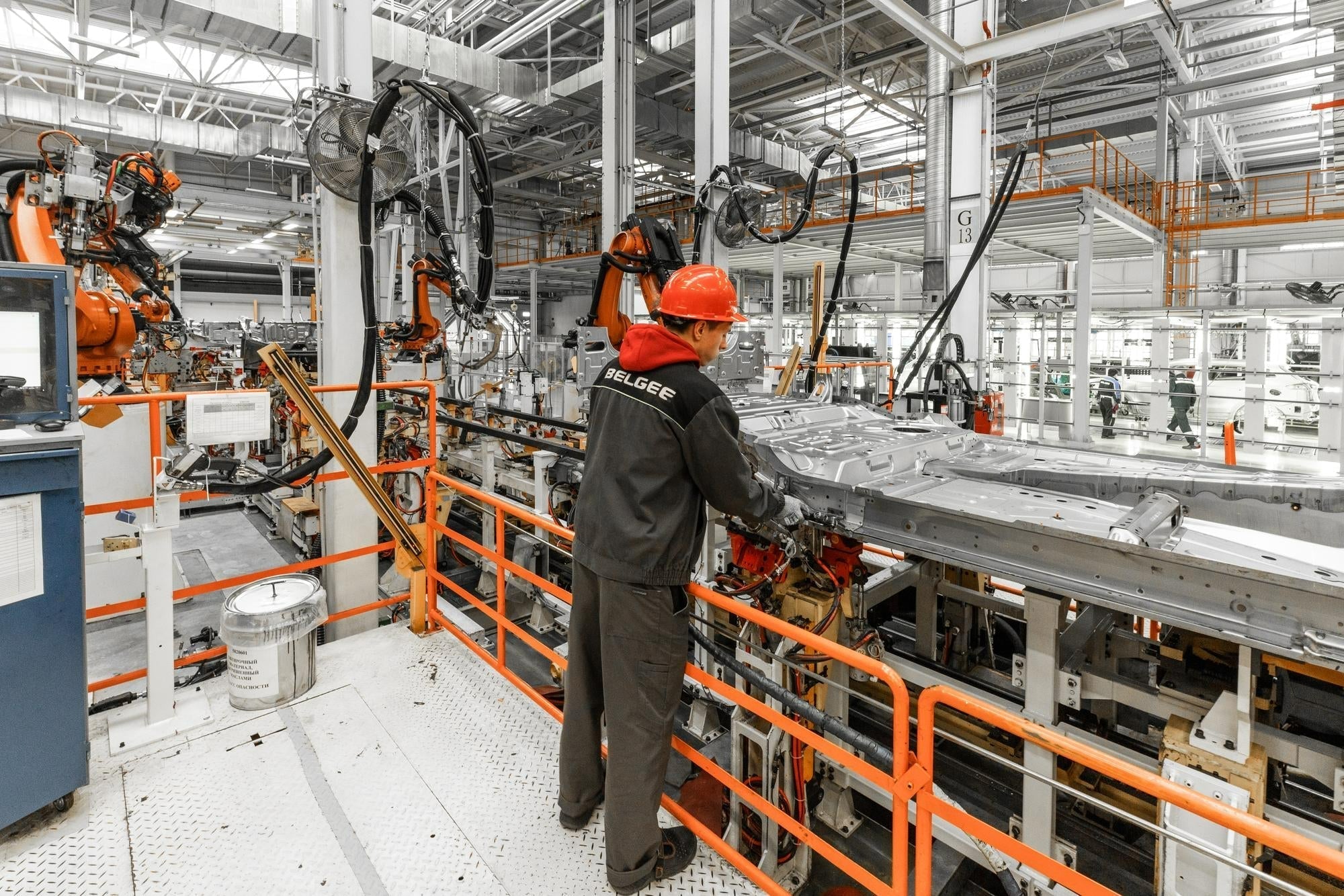 Werkschoenen voor industrie en productie: waar moet je op letten?